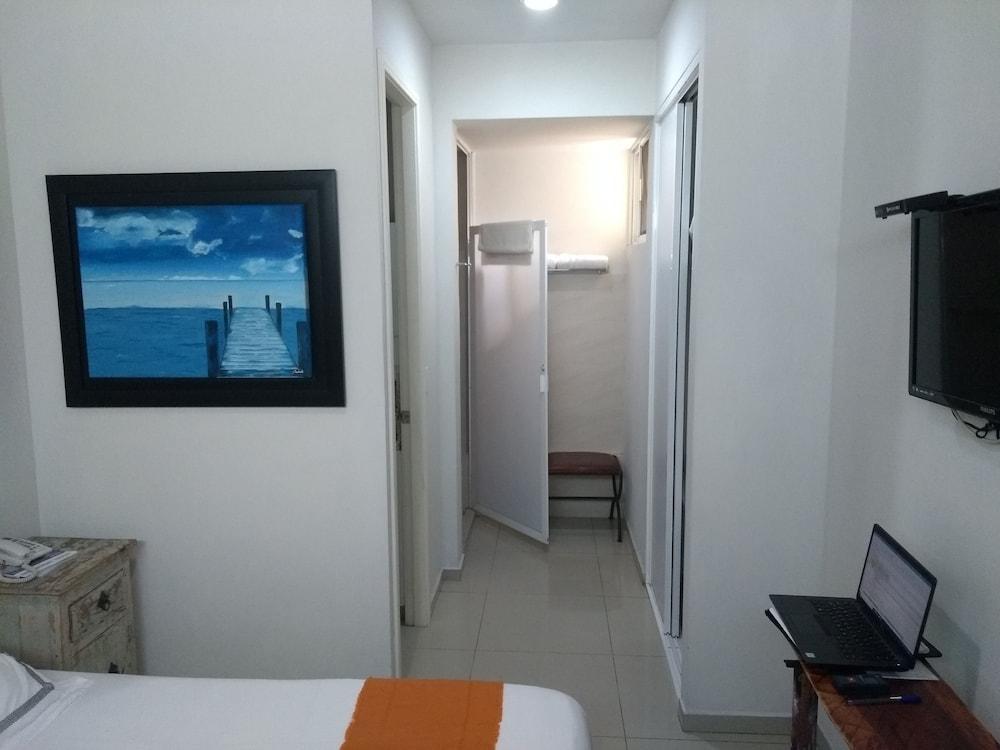 Suites Chapultepec Guadalajara Eksteriør billede