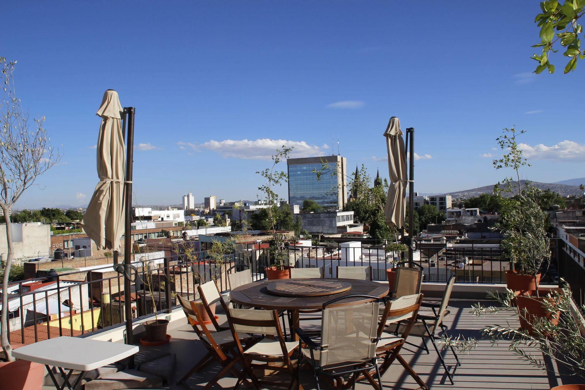 Suites Chapultepec Guadalajara Eksteriør billede
