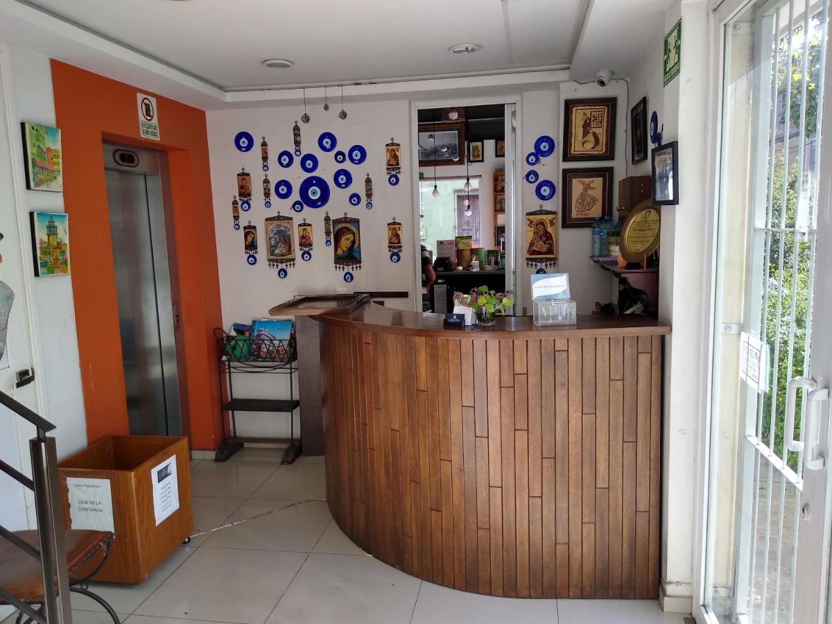 Suites Chapultepec Guadalajara Eksteriør billede